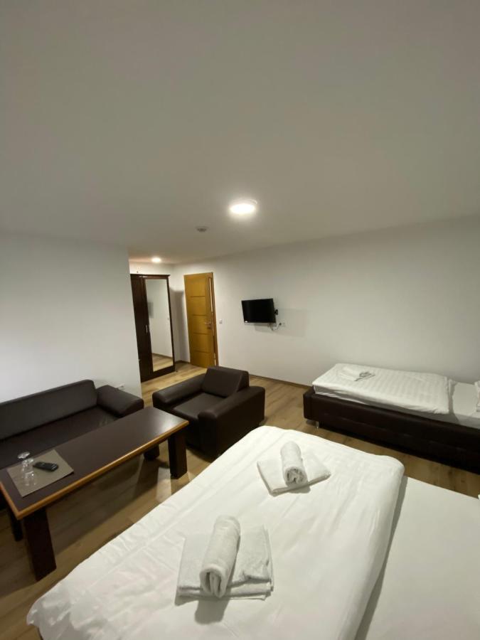 Motel OAZA Cazin Exterior foto