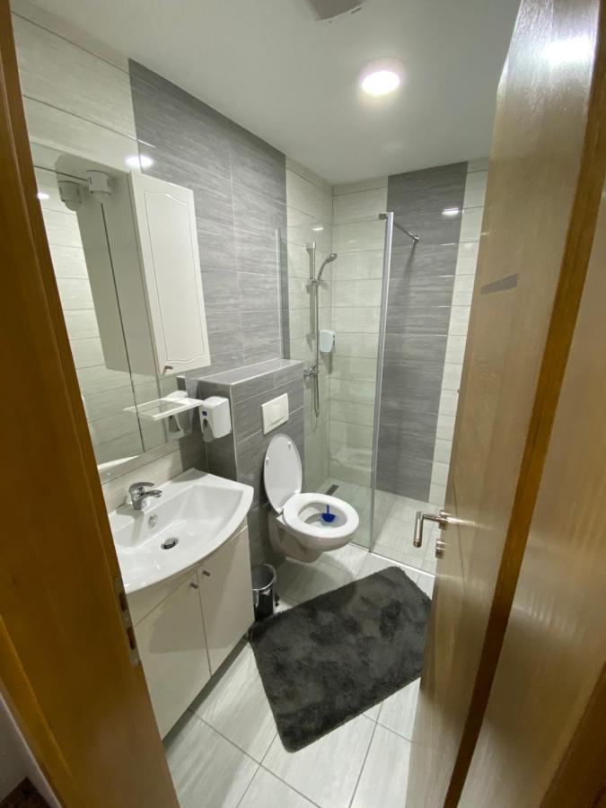 Motel OAZA Cazin Exterior foto