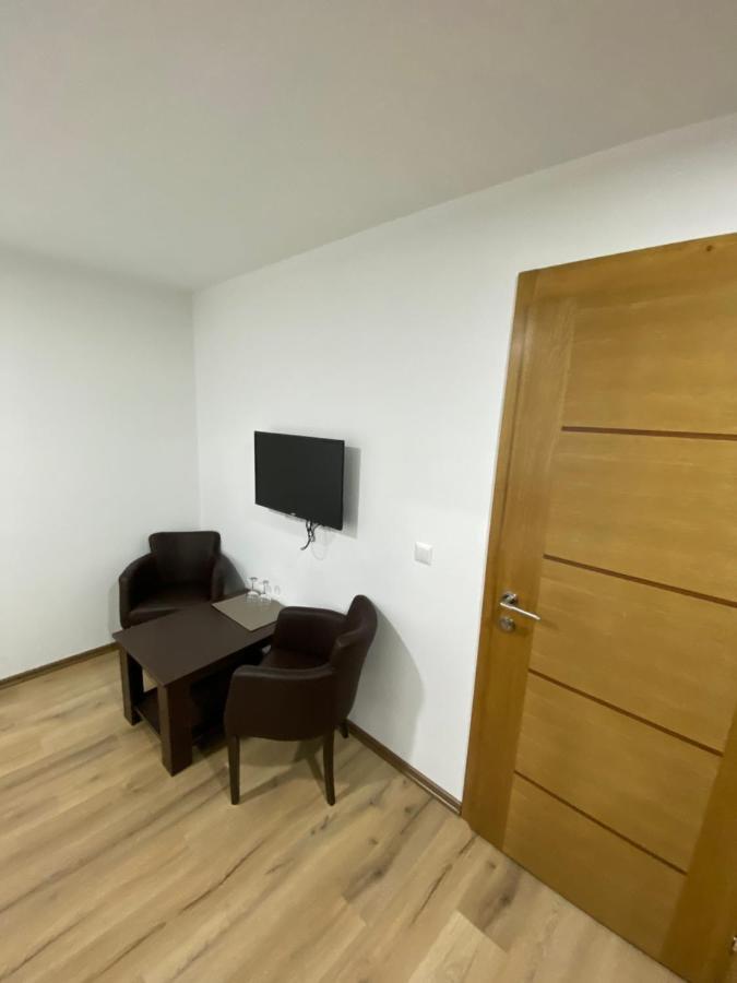 Motel OAZA Cazin Exterior foto
